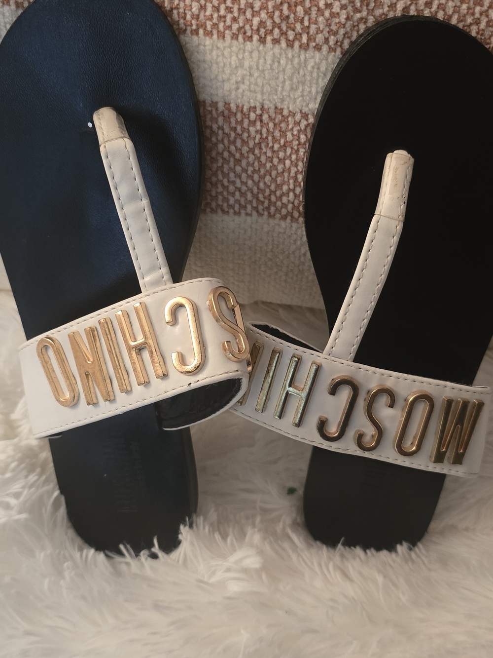 MOSCHINO White and Black Logo Thong Sandals